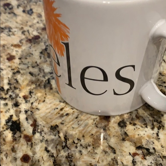 Starbucks 1994 Los Angeles large white coffee mug - Picture 4 of 7